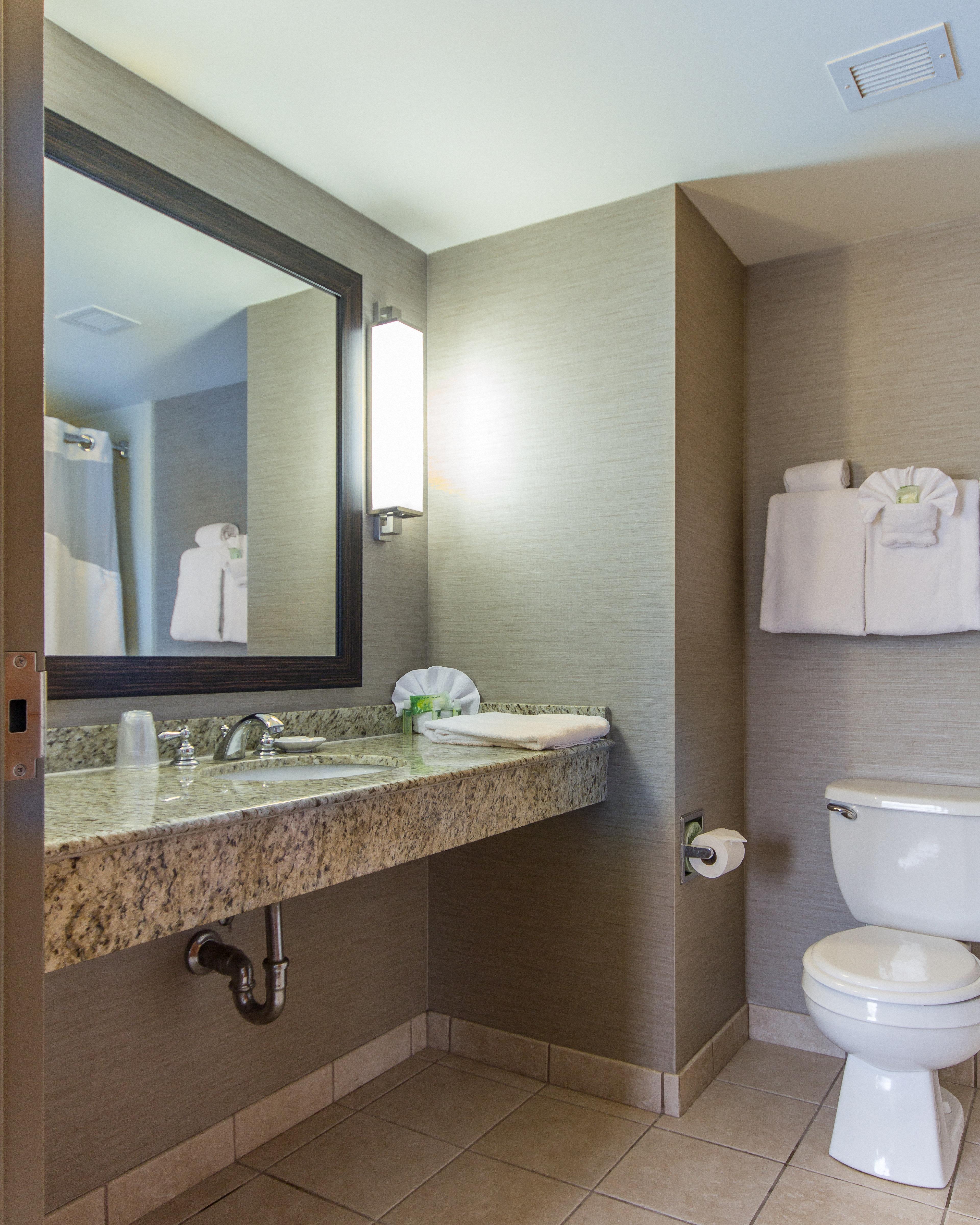 Express & By Ihg 2* Auburn